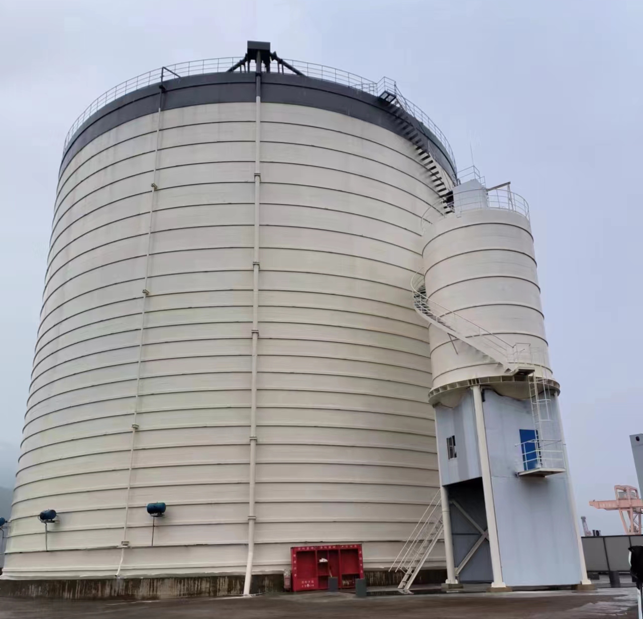 香洲10万吨水泥钢板库